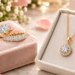 Anniversary Rings vs Anniversary Necklaces